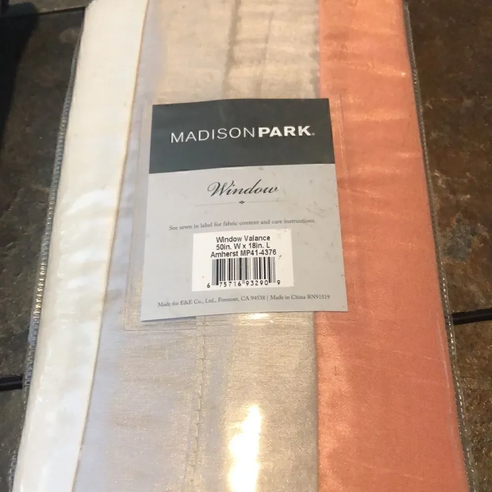 Madison Park pieced pintucking